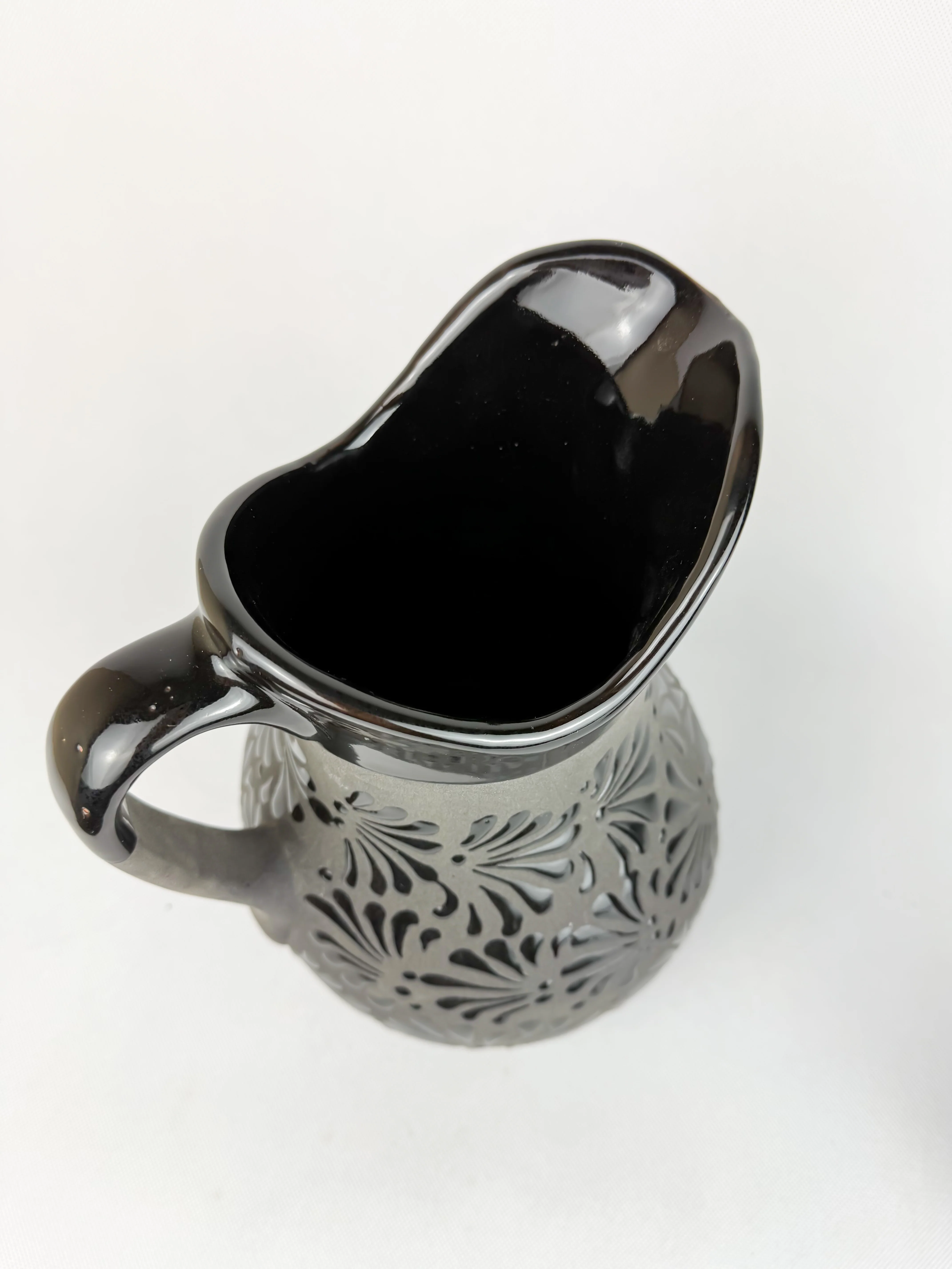Black Talavera Style Pitcher Set - Juego Jarra Negro - Image 6