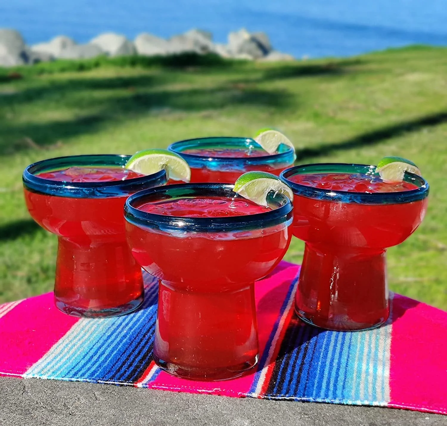 Dos Sueños Mexican Hand Blown Glass – Set of 4 Hand Blown Stemless Aqua Rim Margarita Glasses (14oz) - Image 3