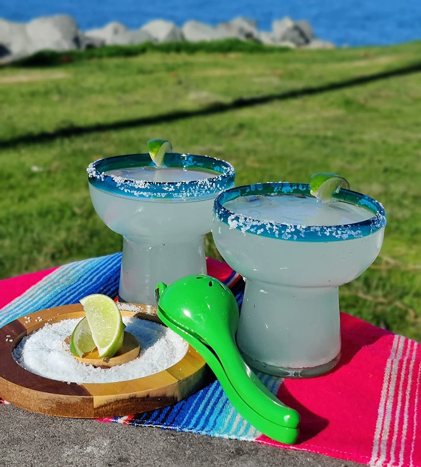 Dos Sueños Mexican Hand Blown Glass – Set of 4 Hand Blown Stemless Aqua Rim Margarita Glasses (14oz) - Image 5