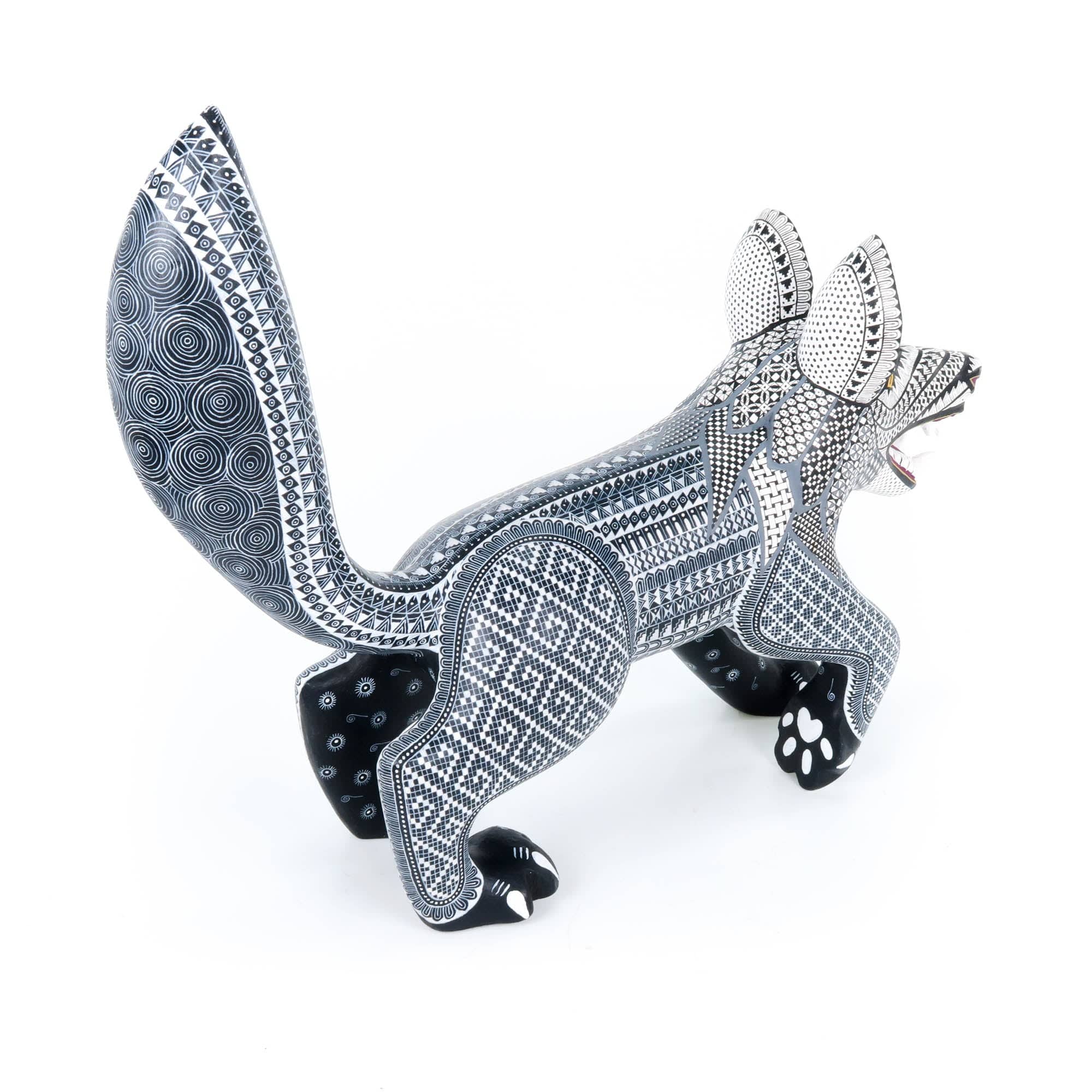 Fierce Wolf - Oaxacan Alebrije Wood Carving - Image 9