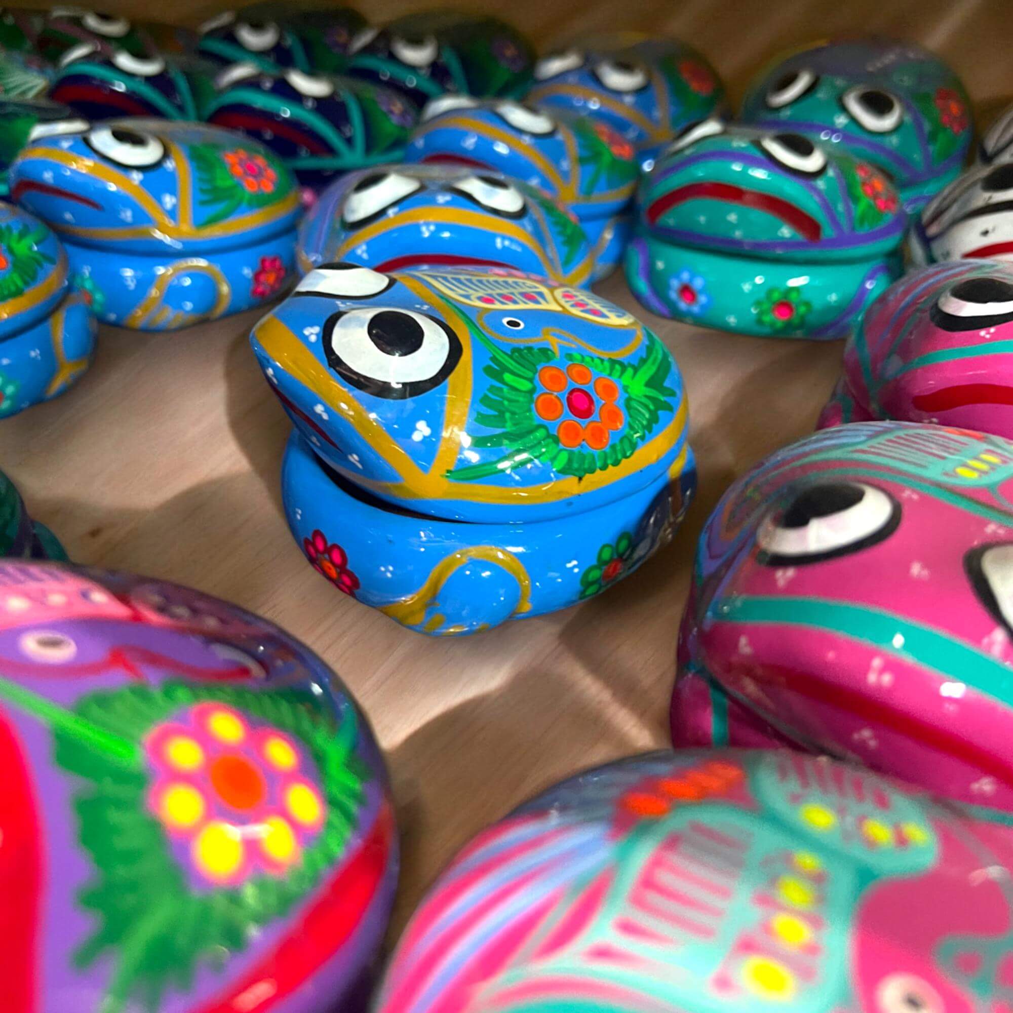 Guerrero Frog Jewelry Box | Handmade Mexican Ceramic Trinket Holder - Image 3