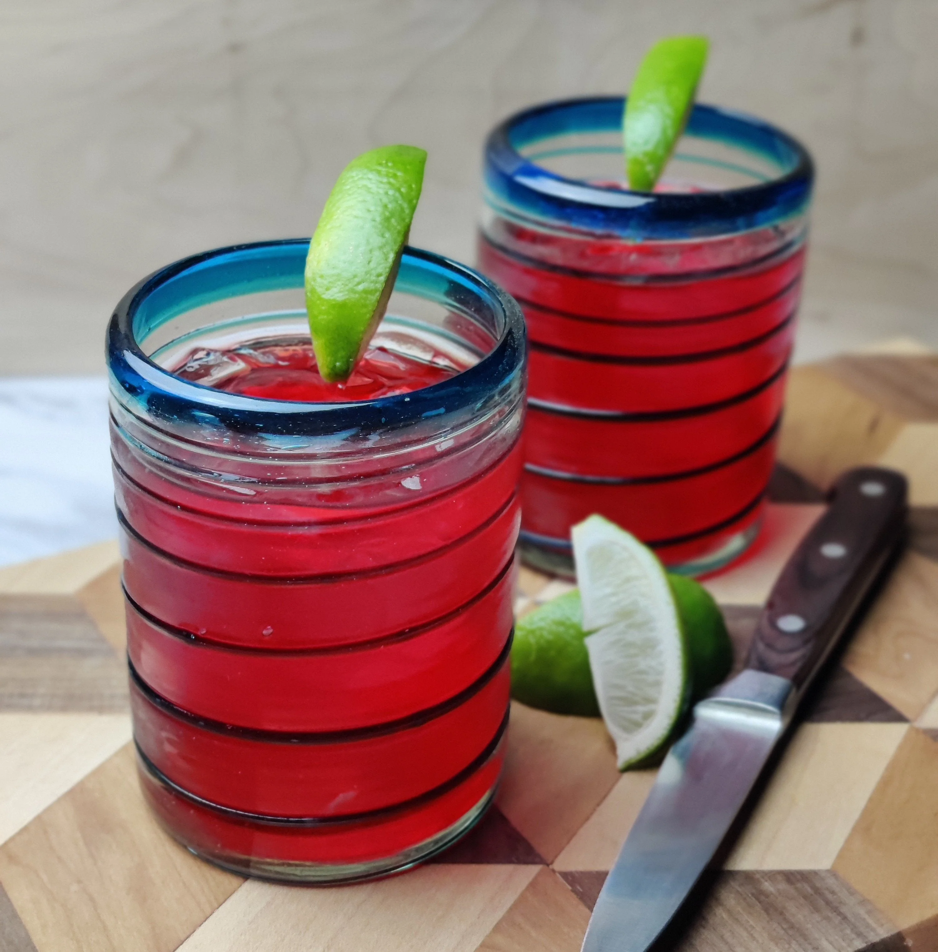 Hand Blown Mexican Drinking Glasses – Set of 6 Tumbler Glasses with an Aqua Spiral Design (10 oz each) - Image 8