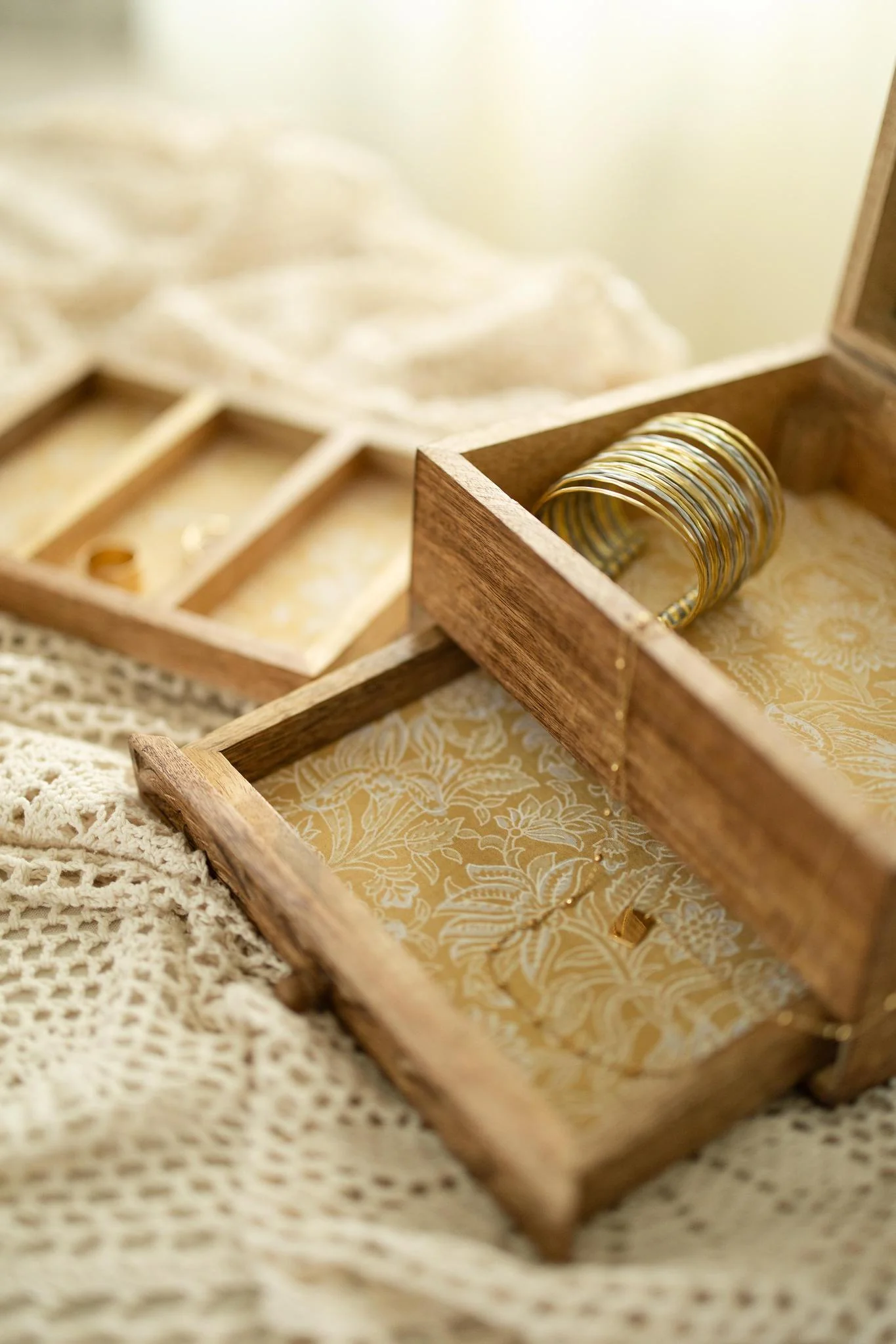 Hand-carved Mango Wood Jewelry Box - Image 5