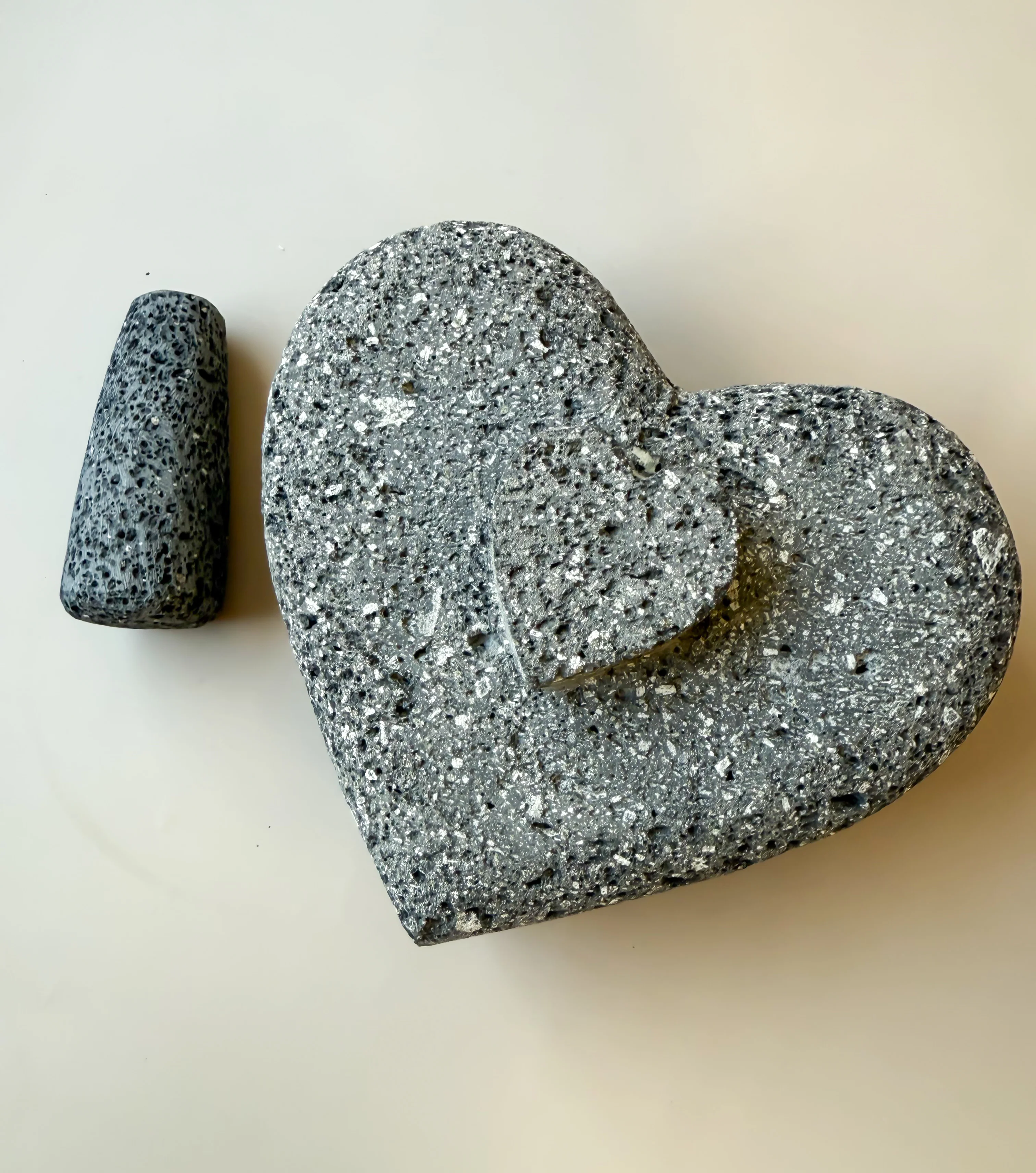 Heart Shaped Molcajete - Molcajete Corazon - Image 10
