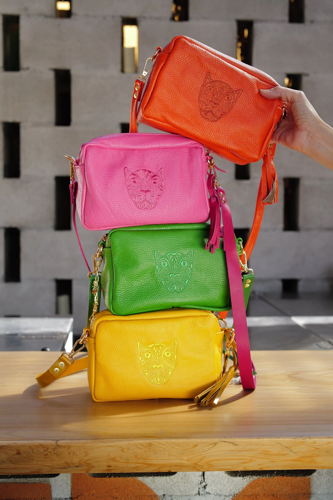 JAGUAR LUCIA CROSSBODY// GREEN - Image 2