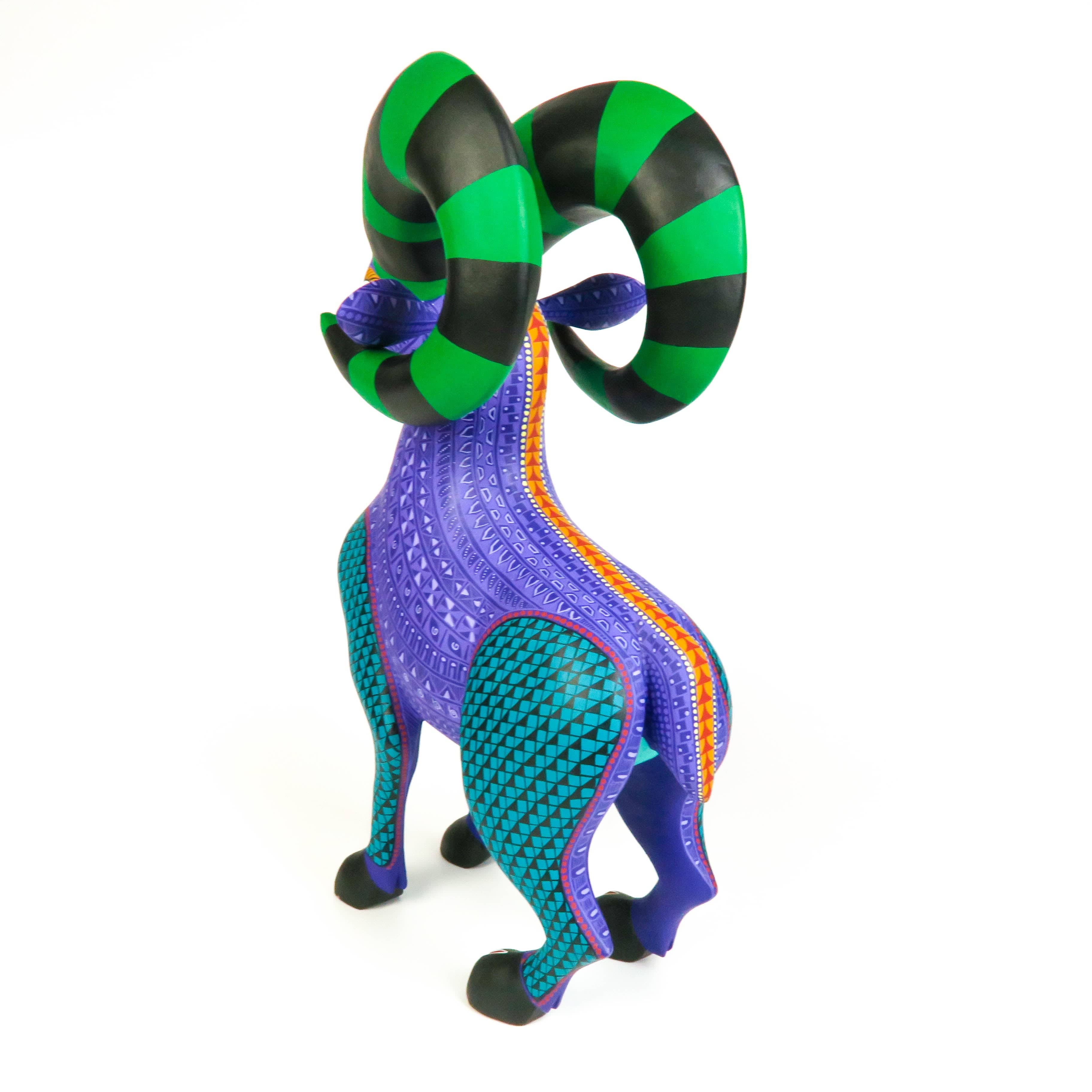 Large Beautiful Ram - Oaxacan Alebrije Wood Carving - Image 3