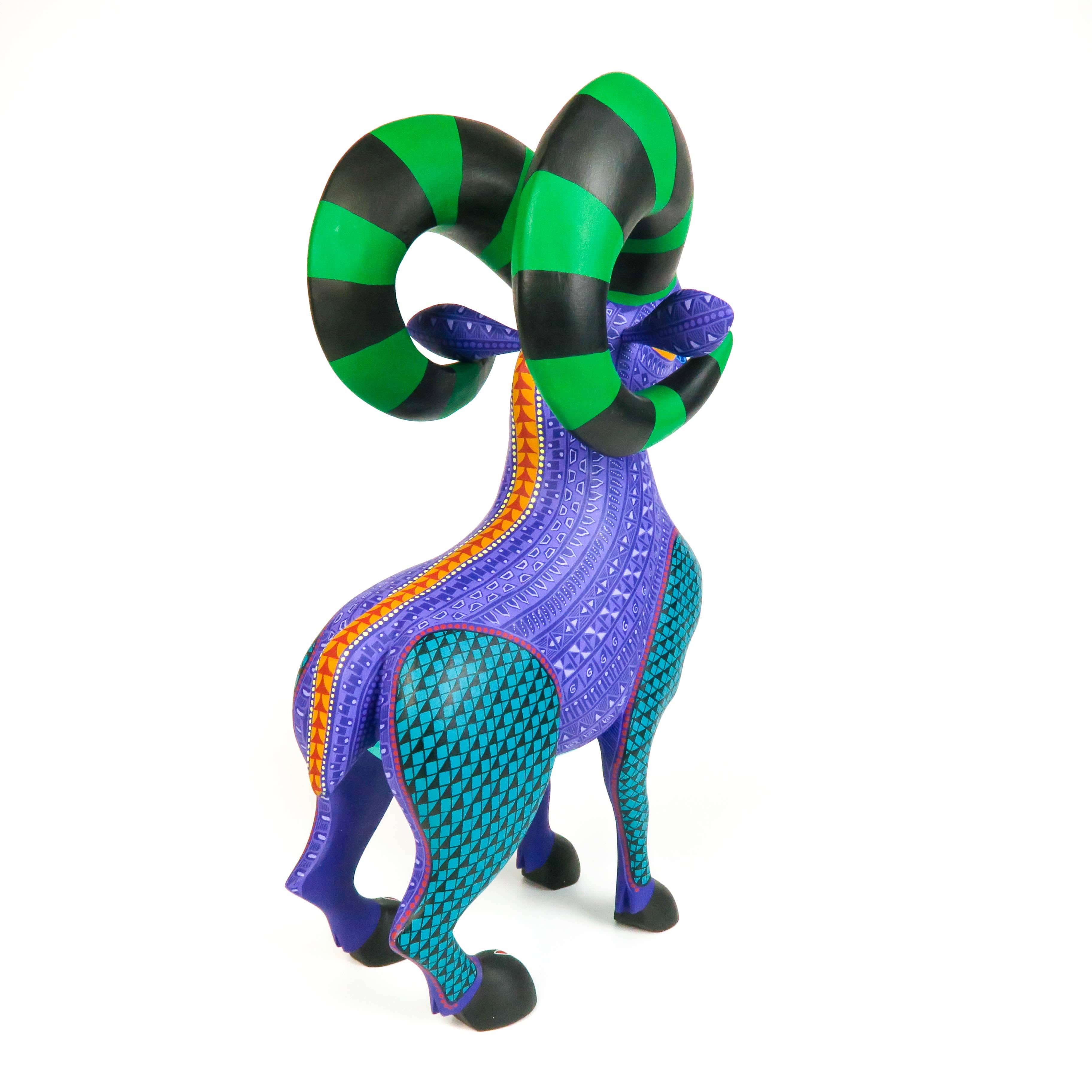 Large Beautiful Ram - Oaxacan Alebrije Wood Carving - Image 4