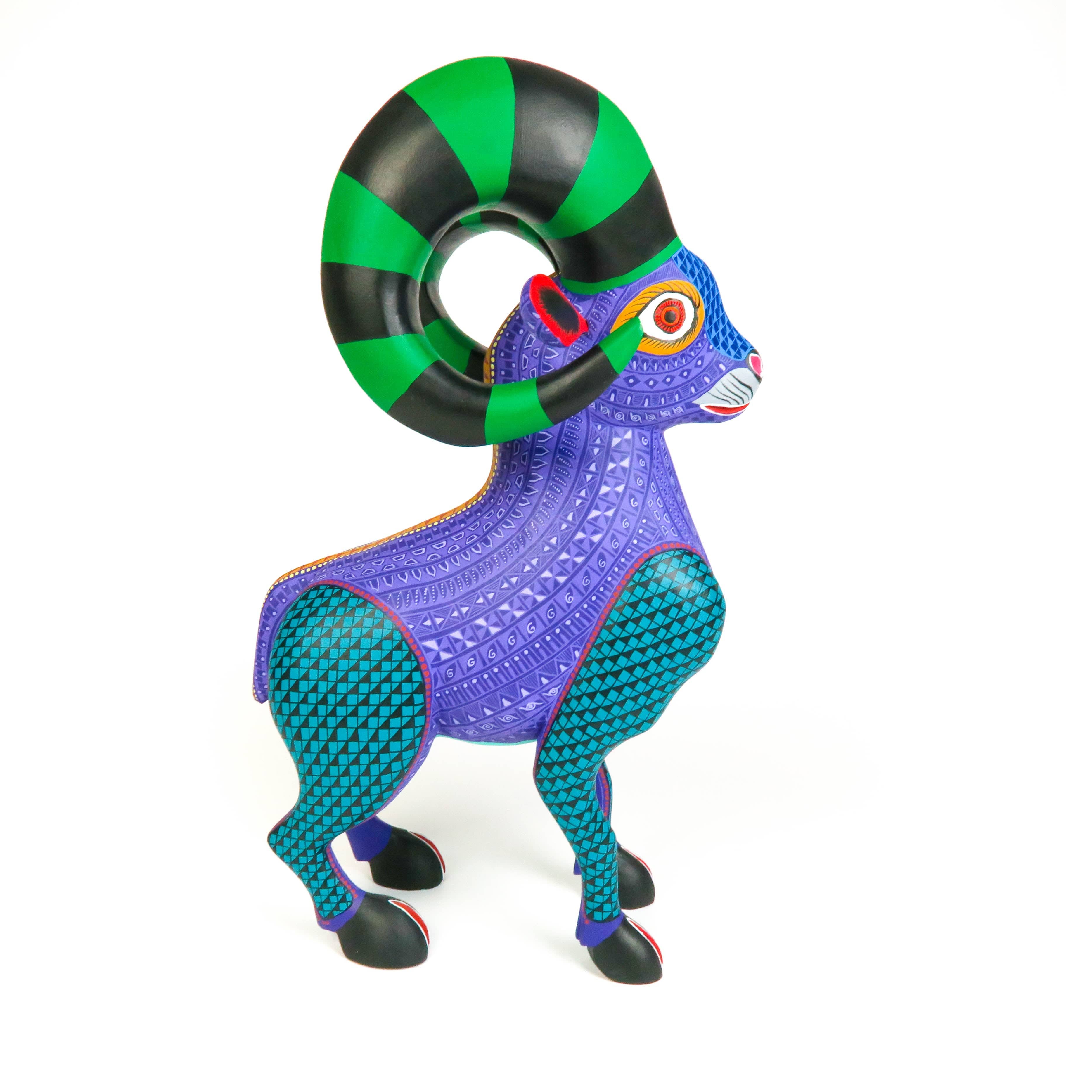 Large Beautiful Ram - Oaxacan Alebrije Wood Carving - Image 5