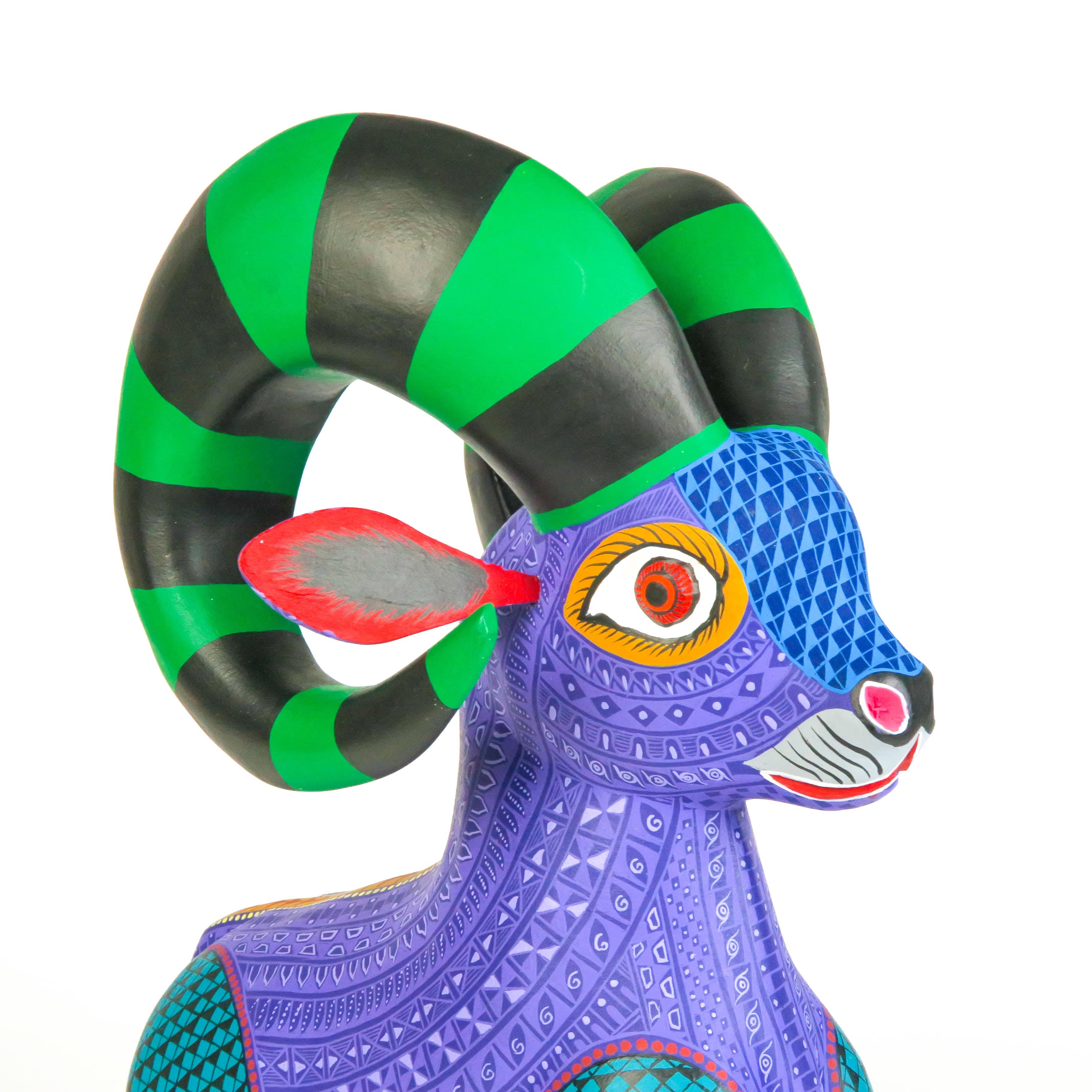 Large Beautiful Ram - Oaxacan Alebrije Wood Carving - Image 7