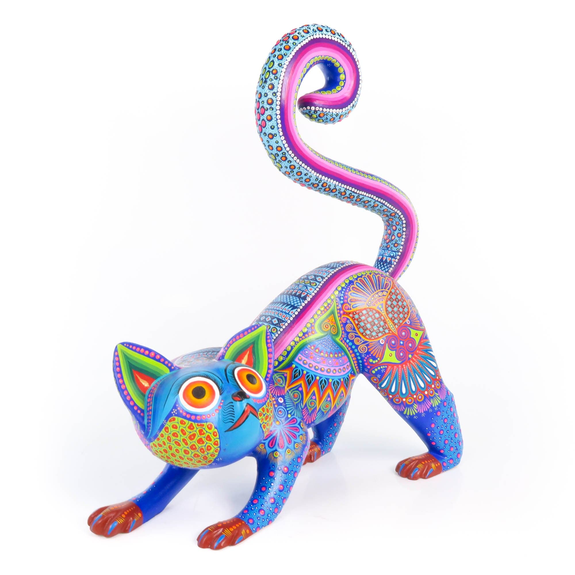 Large Lemur - Oaxacan Alebrije Wood Carving - Image 3