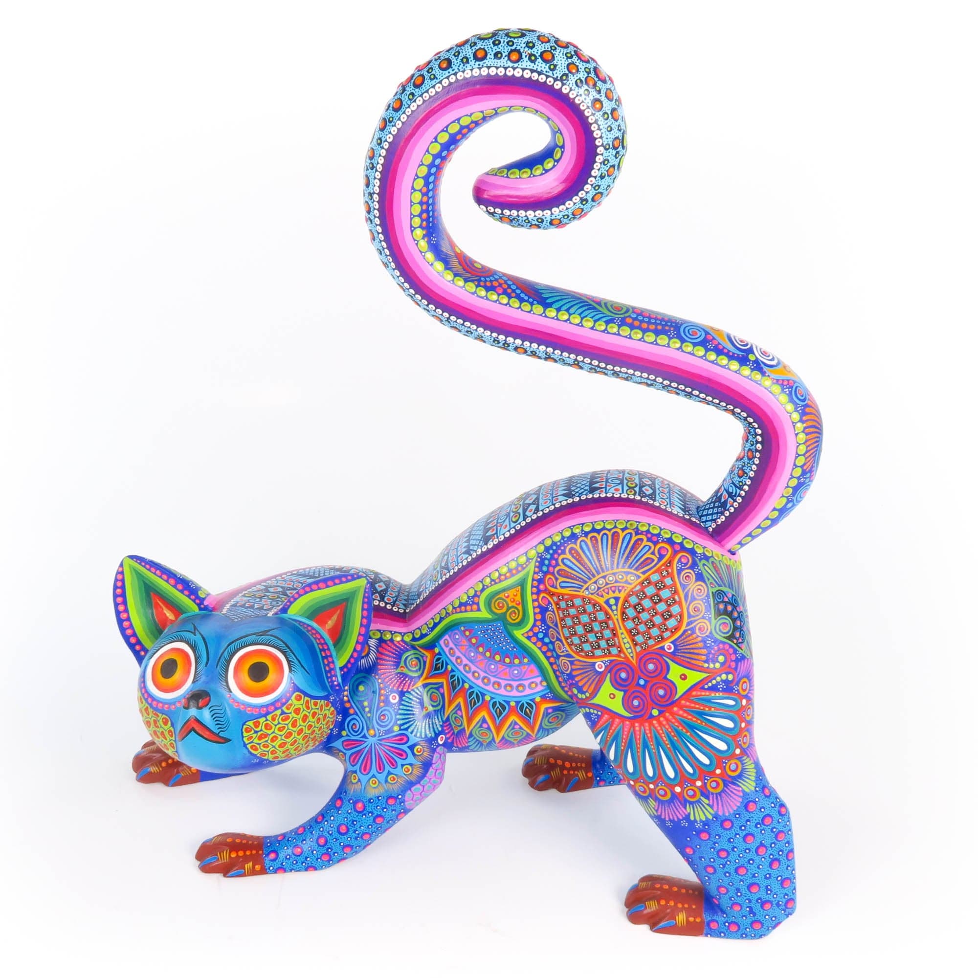 Large Lemur - Oaxacan Alebrije Wood Carving - Image 9