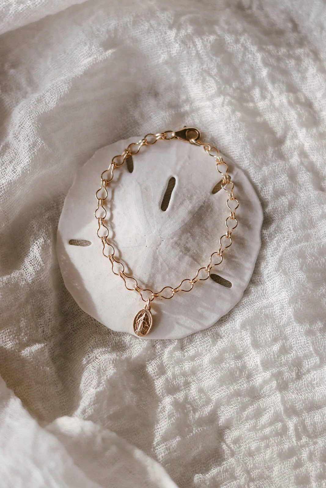 Marian Consecration Miraculous Medal Bracelet - Image 7