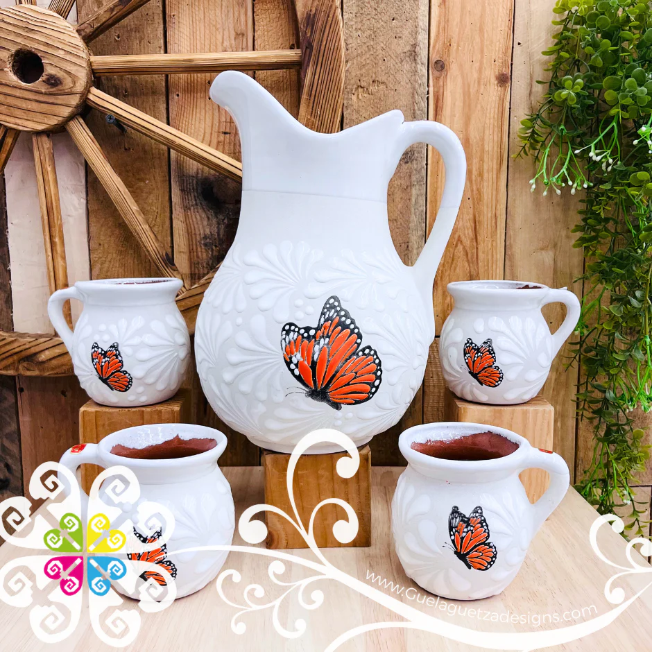 Mariposa Monarca White Espiga Pato Pitcher Set - 4 Mugs