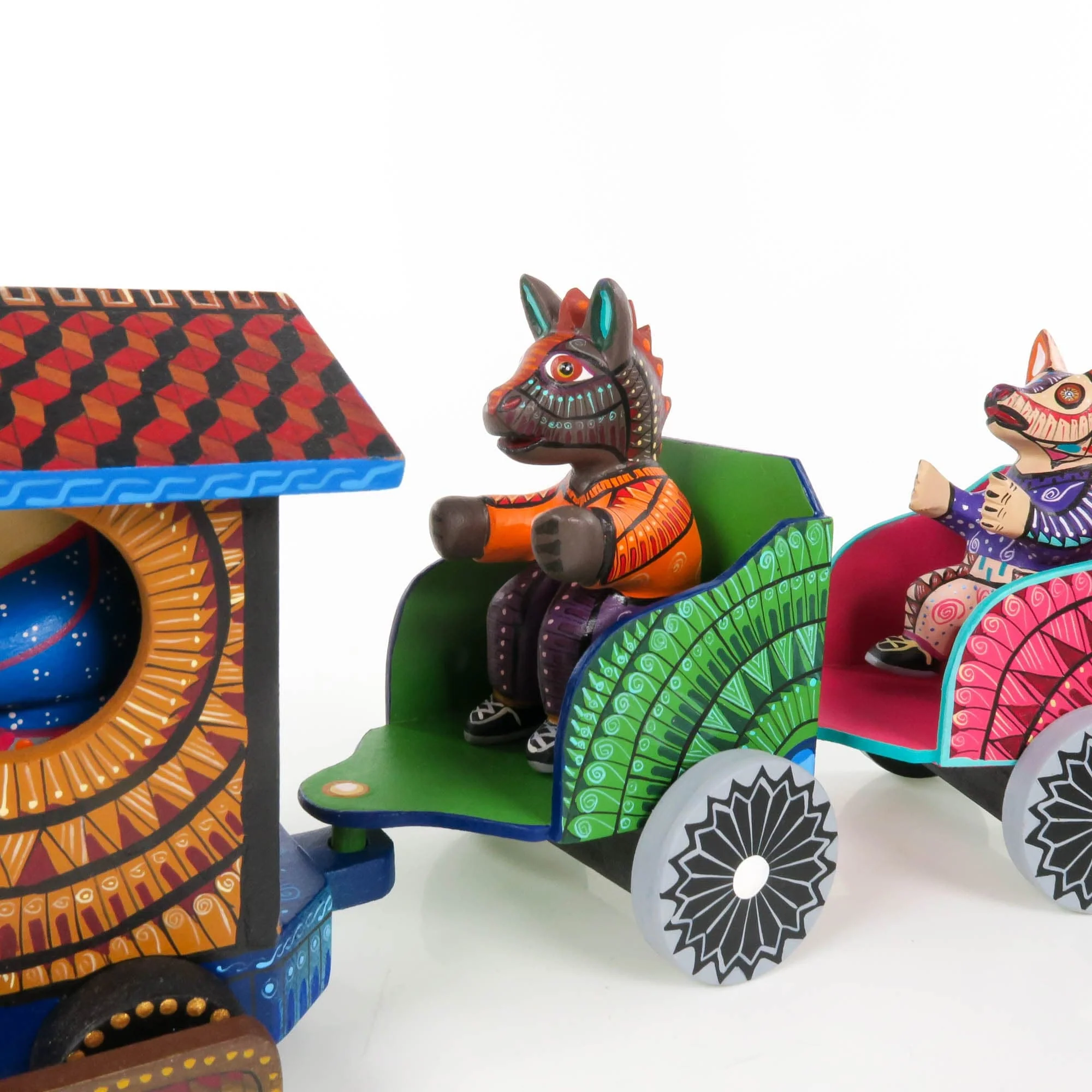 Masterpiece Animal Train - Oaxacan Alebrije Wood Carving - Image 5