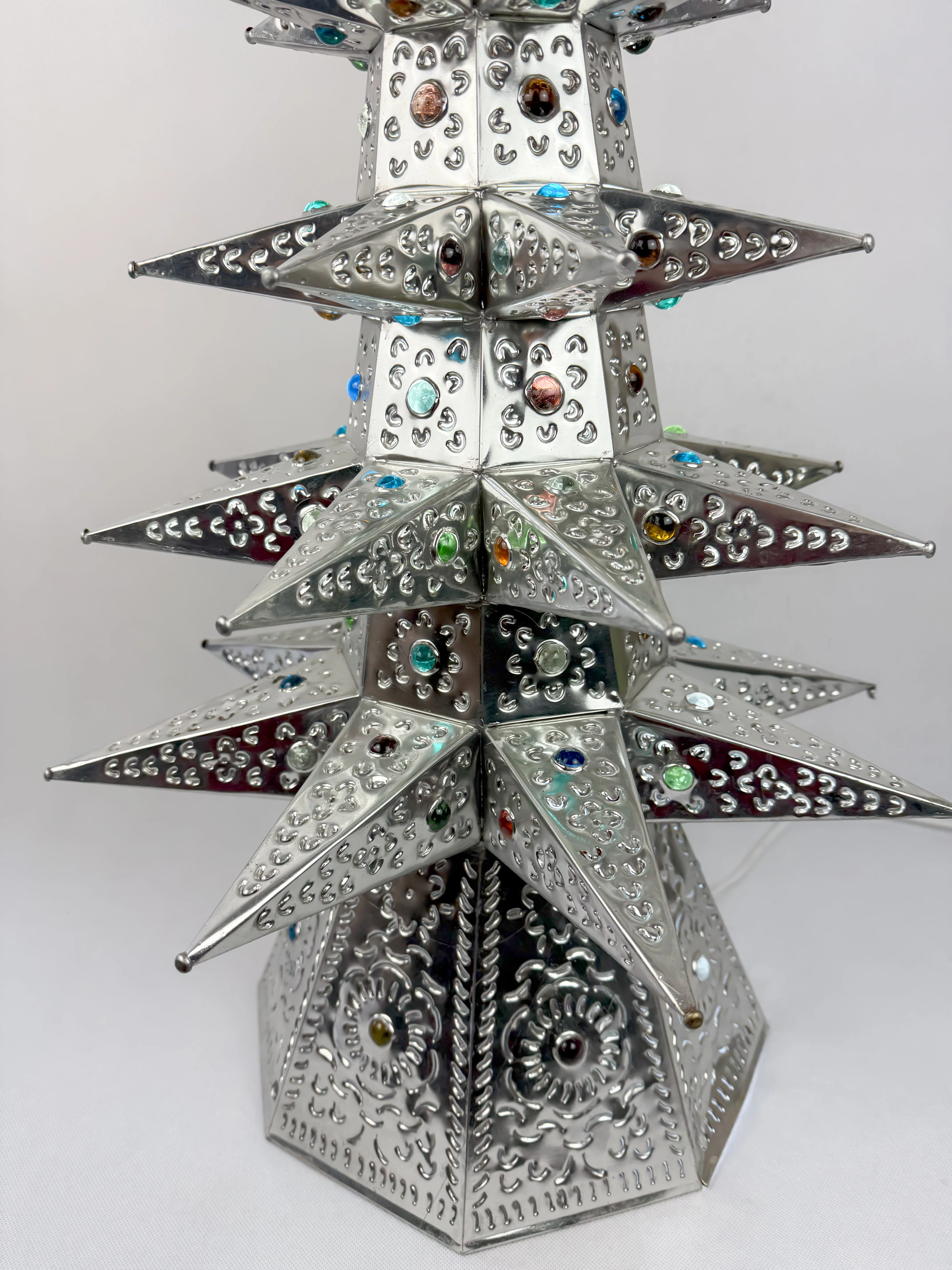Mexican Punched Christmas Tree Tin Punched Christmas Tree Arbol de Navidad Con Luz - Image 3