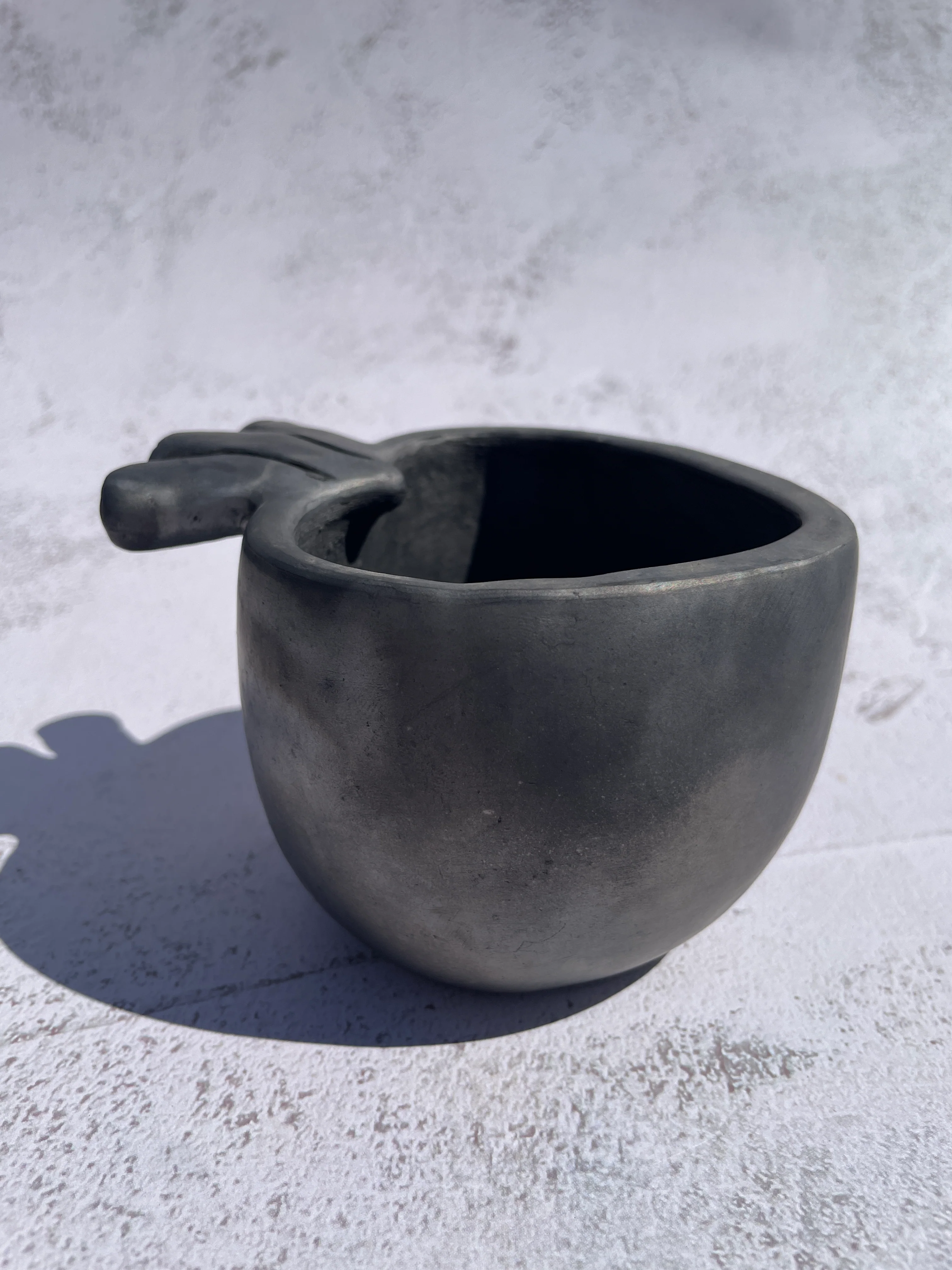 Oaxaca Black Clay Heart Shaped Bowl - Tazón Corazón Barro Negro - Image 5