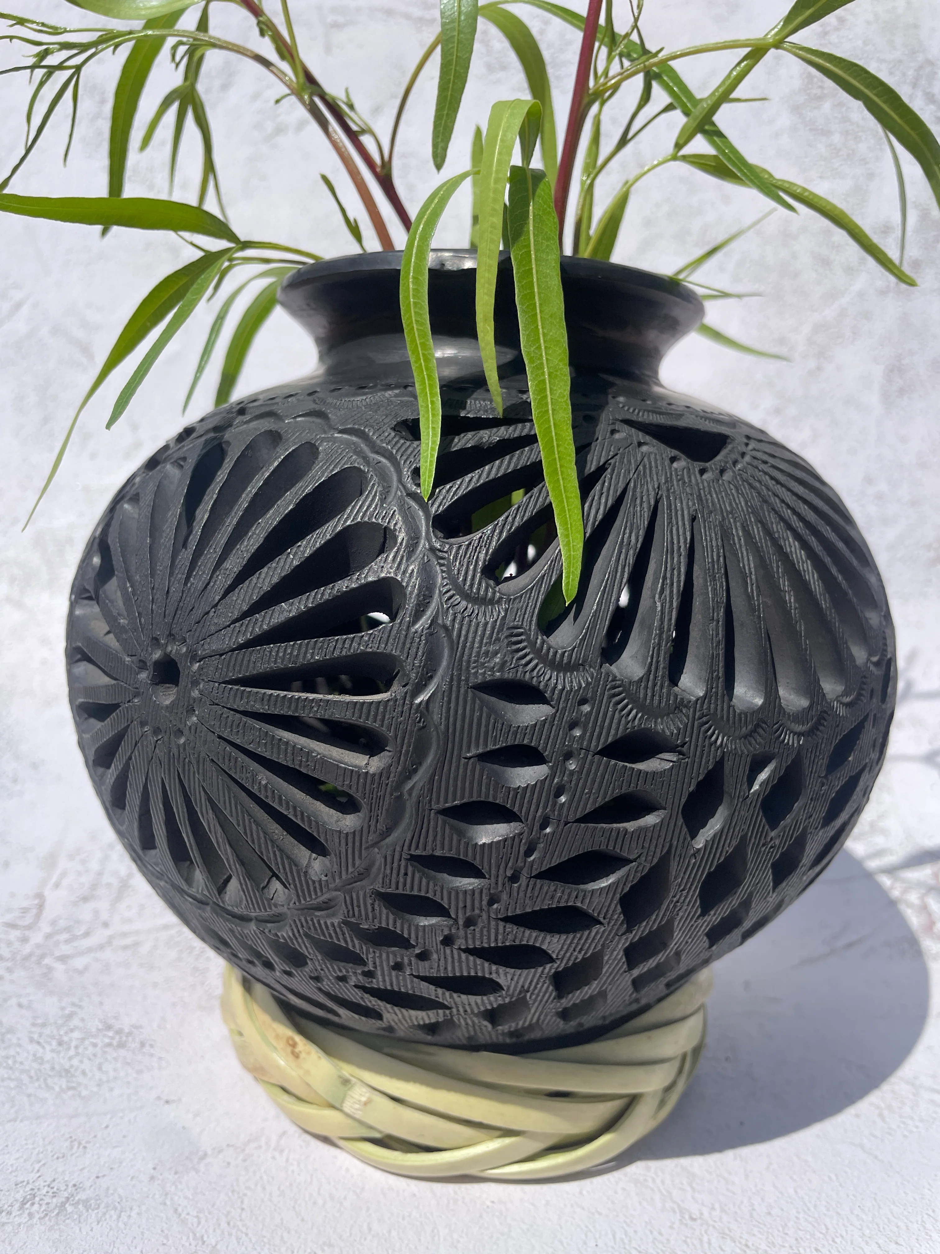 Oaxaca Black Clay Vase Round - Barro Negro Florero - Image 2