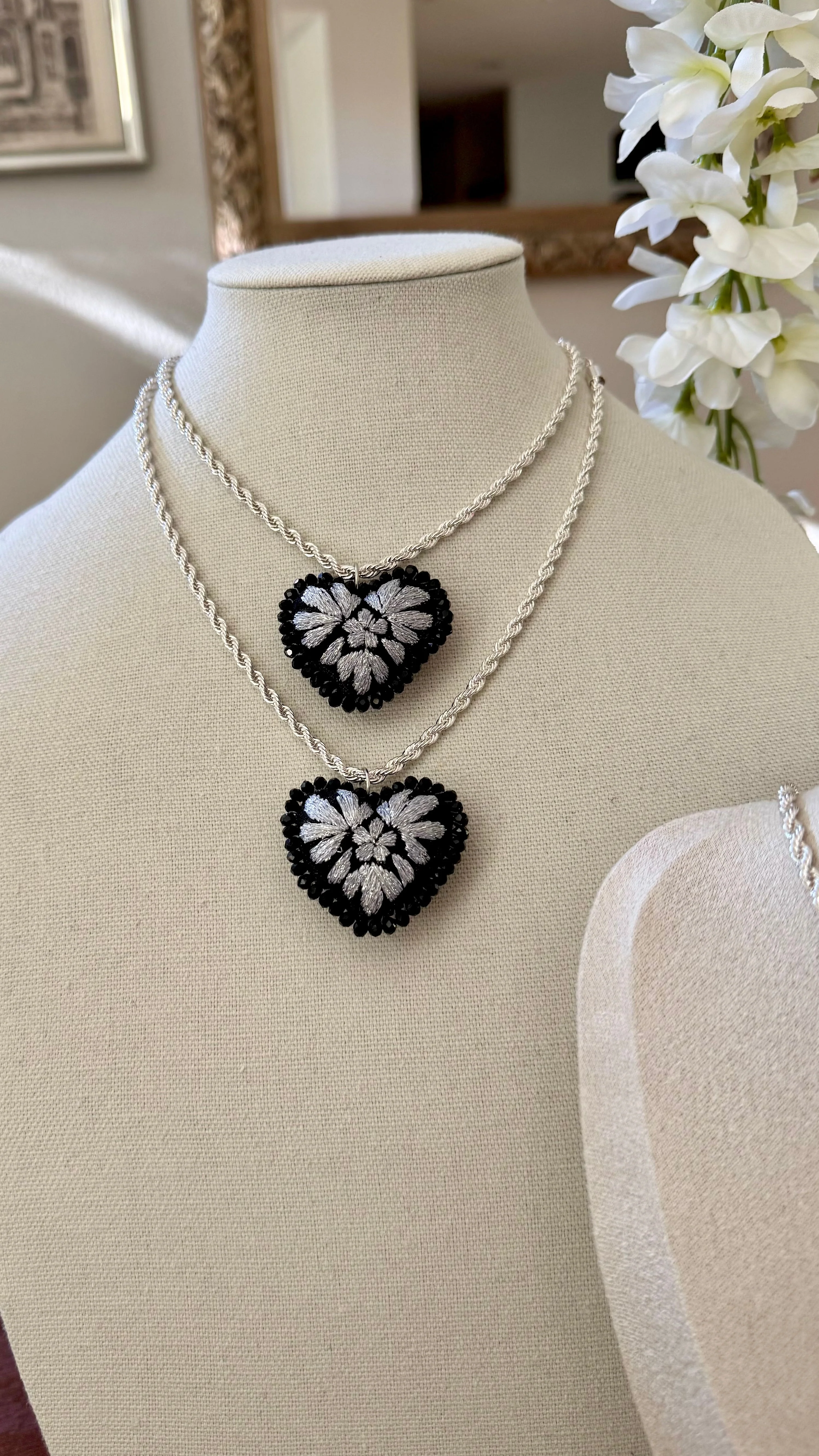 San Antonino Black heart Necklace - Collar Corazon - Image 5