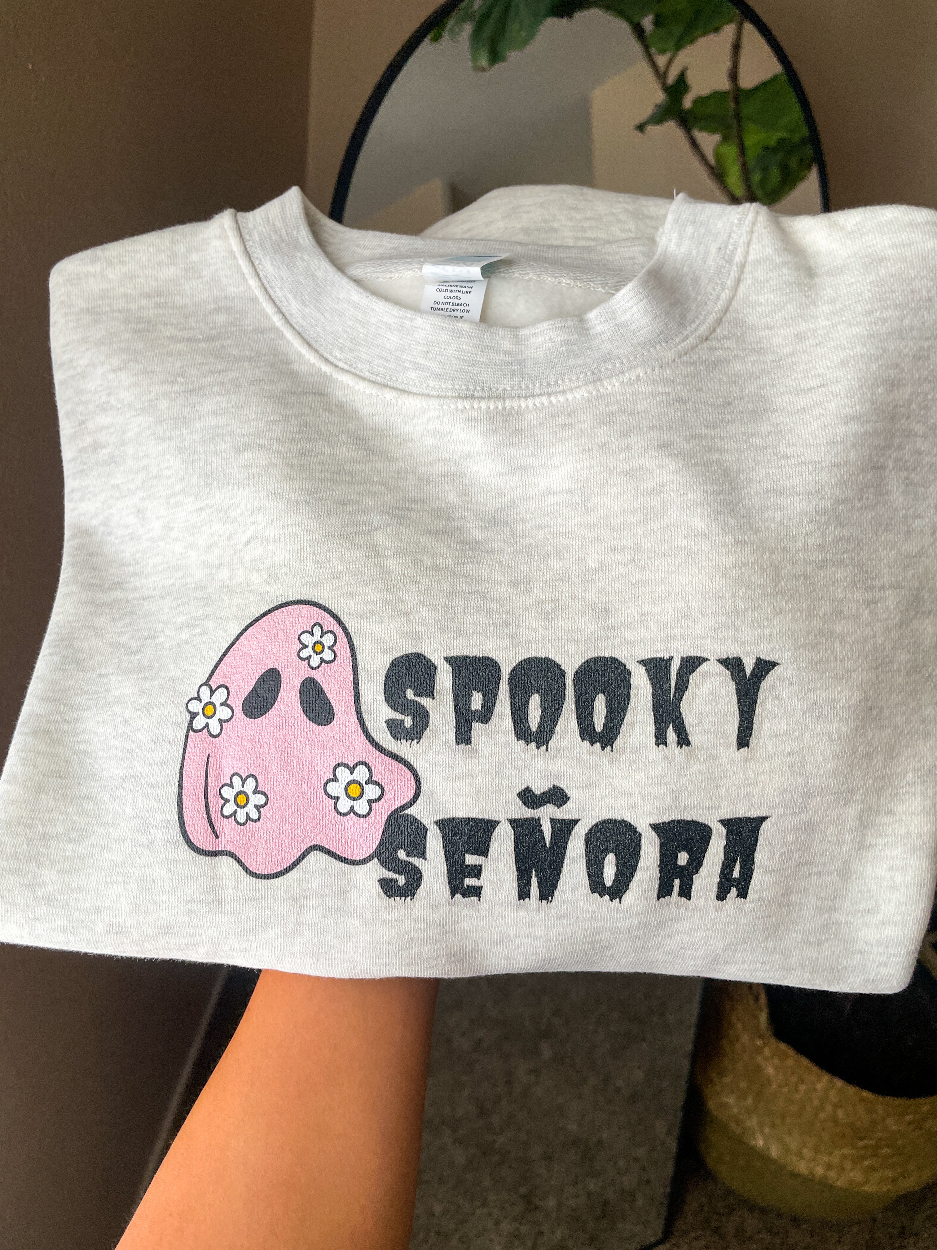 Spooky Senora Crewneck - Halloween - Image 10